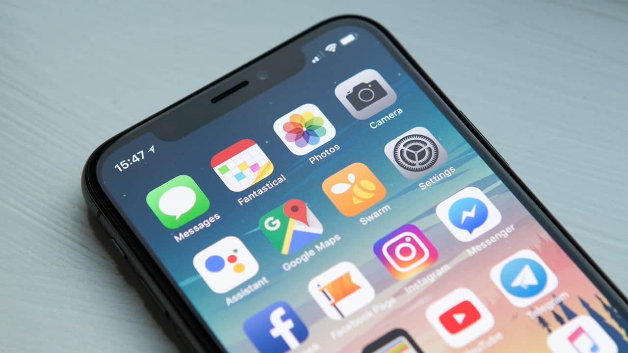Best Free Thumbnail Makers for iPhone in 2026